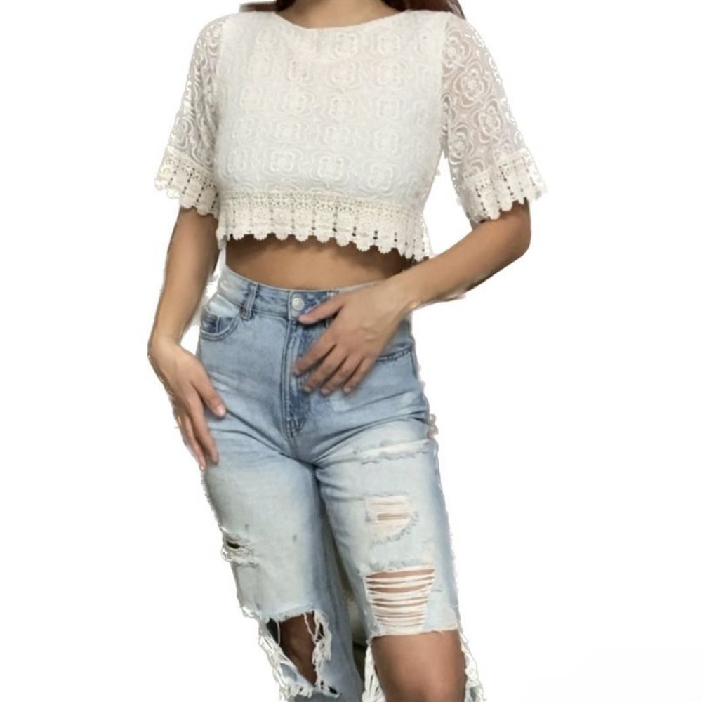 lace crop top